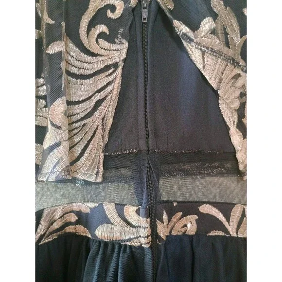 Teeze Me Size 11/12 Women's Silver And Blue Prom Dress - Picture 12 of 13